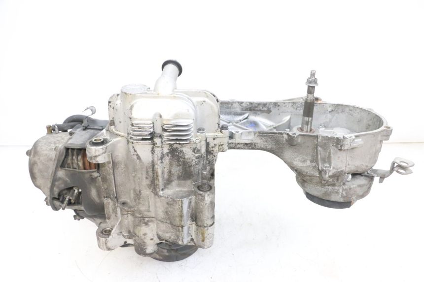 photo de MOTOR PIAGGIO ZIP 4T 50 (2018 - 2020) - Vista geral