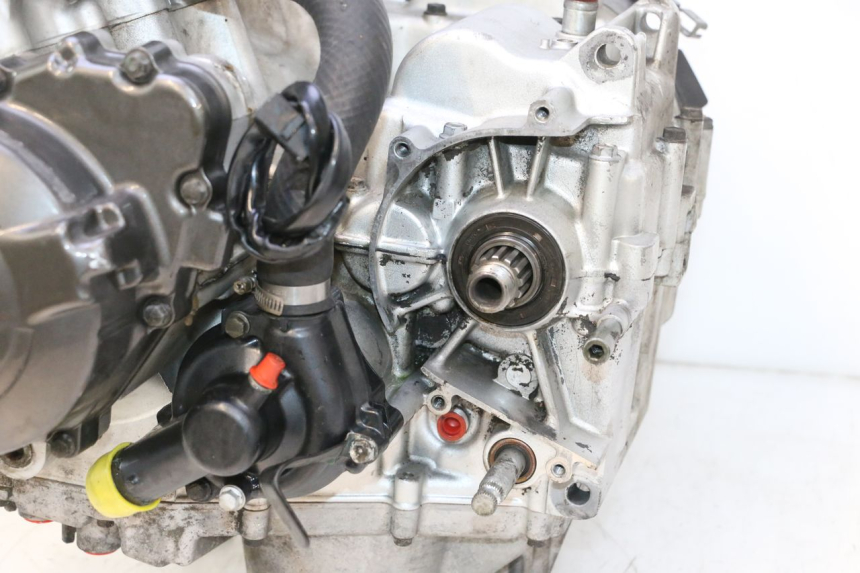 photo de MOTOR KAWASAKI ZX-6R ZX6R 600 (1995 - 1997) - Estado da superfície