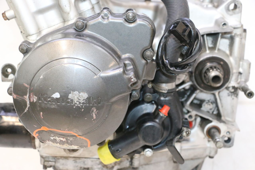 photo de MOTOR KAWASAKI ZX-6R ZX6R 600 (1995 - 1997) - Marcações e referências