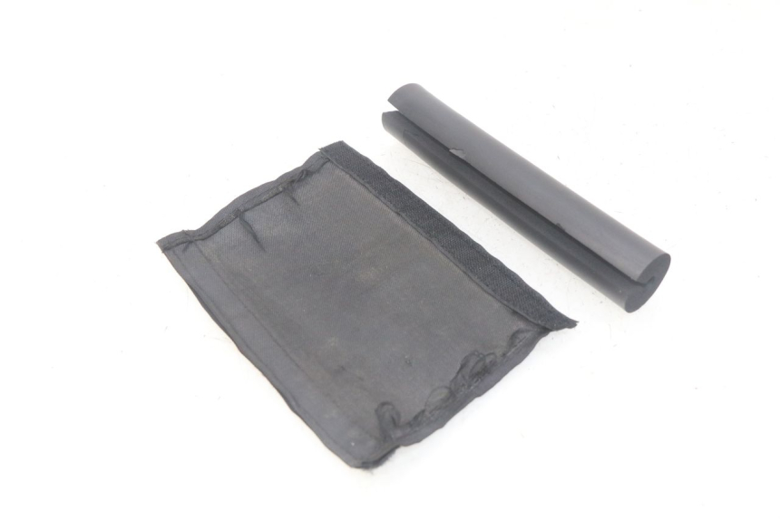 photo de ESPUMA DE GUIDÃO KAWASAKI KLX 110 (2010 - 2022) - Ampliação técnica