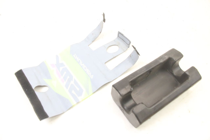 photo de ESPUMA DE GUIDÃO SMALL MX THUNDER 250 - Detalhe da peça