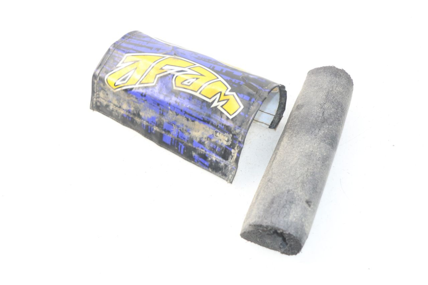 photo de ESPUMA DE GUIDÃO YAMAHA YZ 85 (2002 - 2018) - Zoom do estado de desgaste