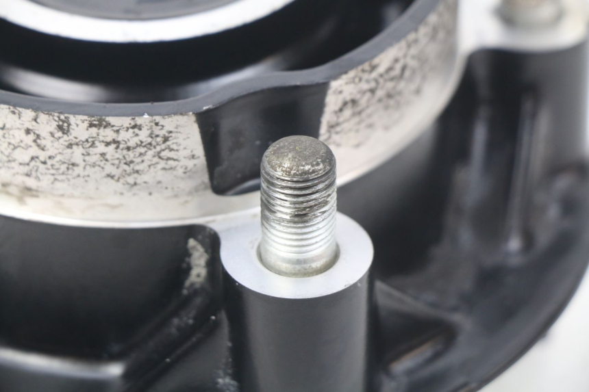 photo de CUBO DE RODA TRASEIRO HONDA CBRF CBR-F PC41 600 (2011 - 2013) - Ampliação técnica