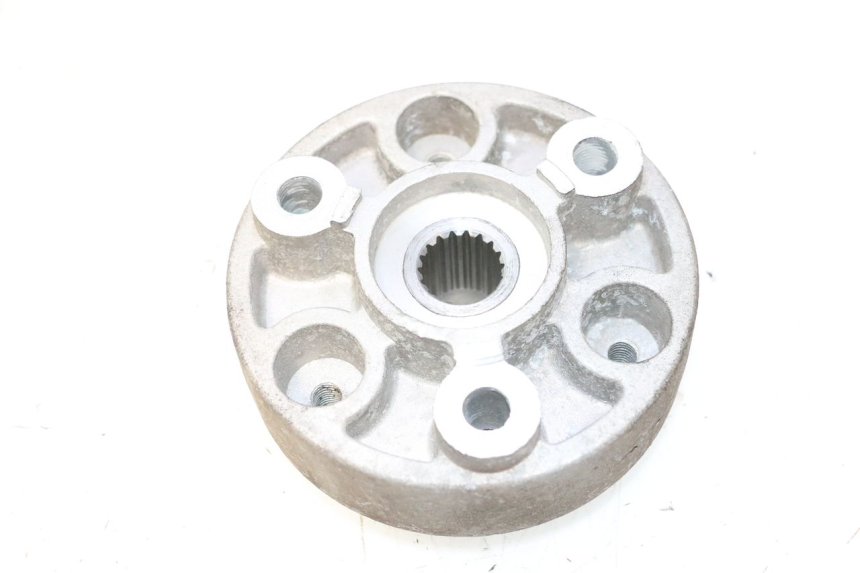 photo de CUBO DE RODA TRASEIRO LONGJIA LJ50QT 8M 2T 50 (2010 - 2017) - Outro ângulo de visão