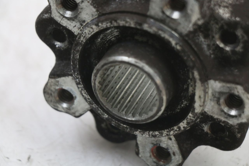 photo de CUBO DA RODA TRASEIRA PEUGEOT DJANGO 125 (2014 - 2017) - Zoom do estado de desgaste