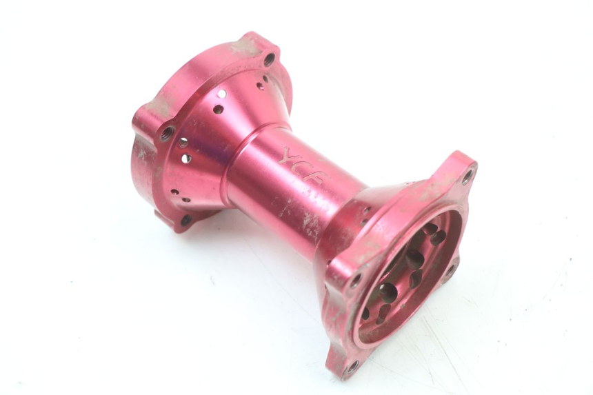 photo de CUBO DA RODA TRASEIRA YCF PIT BIKE 125 (2010 - 2018) - Detalhe da peça