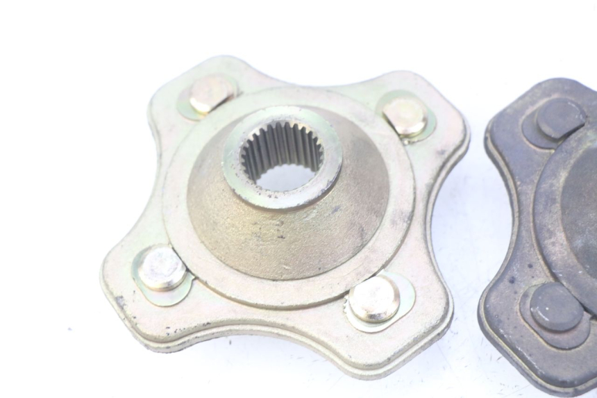 photo de CUBO DA RODA TRASEIRA SPY RACING F3 350 (2015 - 2022) - Zoom do estado de desgaste