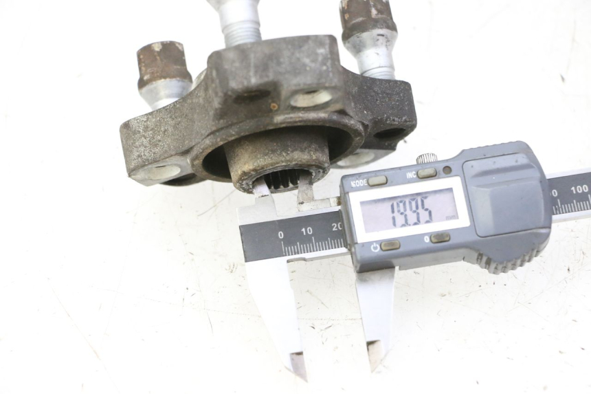 photo de CUBO DA RODA TRASEIRA PEUGEOT SATELIS 125 (2006 - 2009) - Detalhe da peça