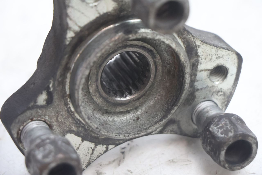 photo de CUBO DA RODA TRASEIRA PEUGEOT SATELIS 125 (2006 - 2009) - Outro ângulo de visão