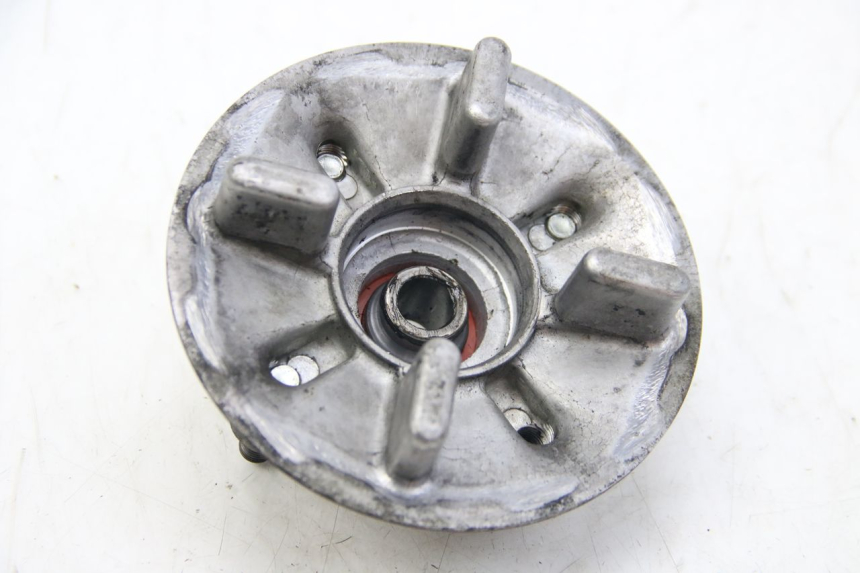 photo de CUBO DA RODA TRASEIRA HONDA VT C SHADOW 125 (1999 - 2007) - Zoom do estado de desgaste