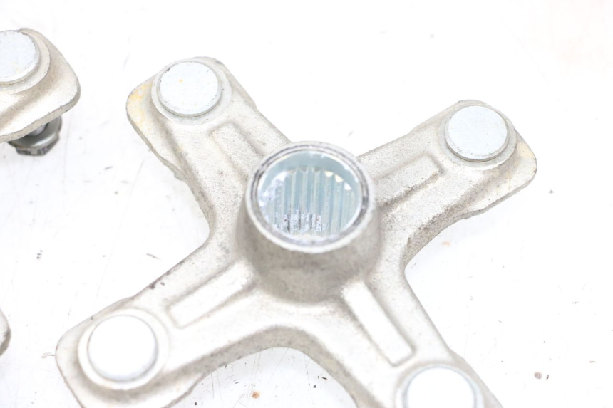 photo de CUBO DE RODA TRASEIRO YAMAHA YFM R RAPTOR 250 (2008 - 2014) - Ampliação técnica