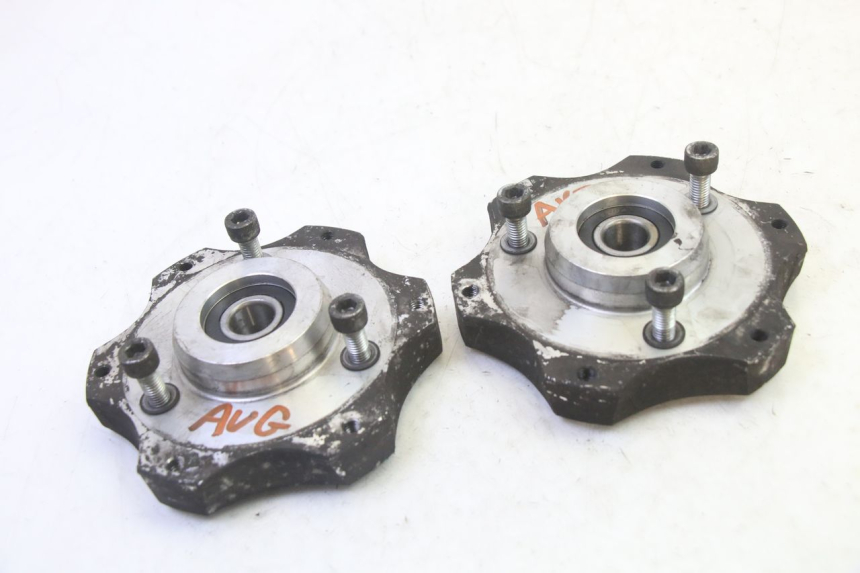 photo de CUBO DA RODA DIANTEIRA QUADRO 4 4D 350 (2015 - 2018) - Zoom do estado de desgaste