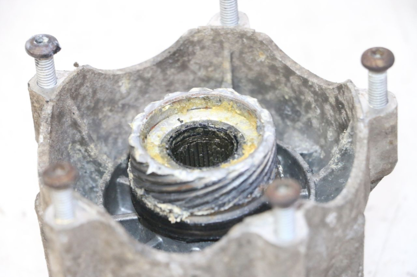 photo de CUBO DA RODA DIANTEIRA PIAGGIO LXV 4T 50 (2009 - 2013) - Estado da superfície