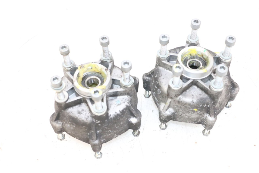 photo de CUBO DA RODA DIANTEIRA PIAGGIO MP3 HPE 300 (2019 - 2026) - Vista geral