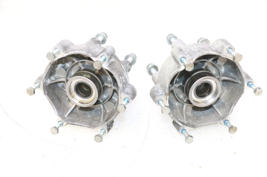 photo de CUBO DE RODA DIANTEIRO PIAGGIO MP3 HPE 530 (2022 - 2026) - Vista principal