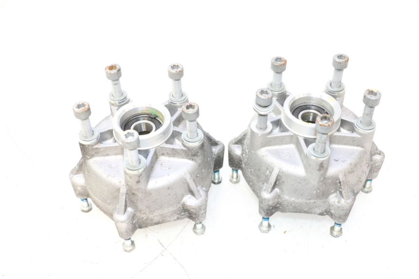 photo de CUBO DE RODA DIANTEIRO PIAGGIO MP3 HPE 530 (2022 - 2026) - Zoom do estado de desgaste