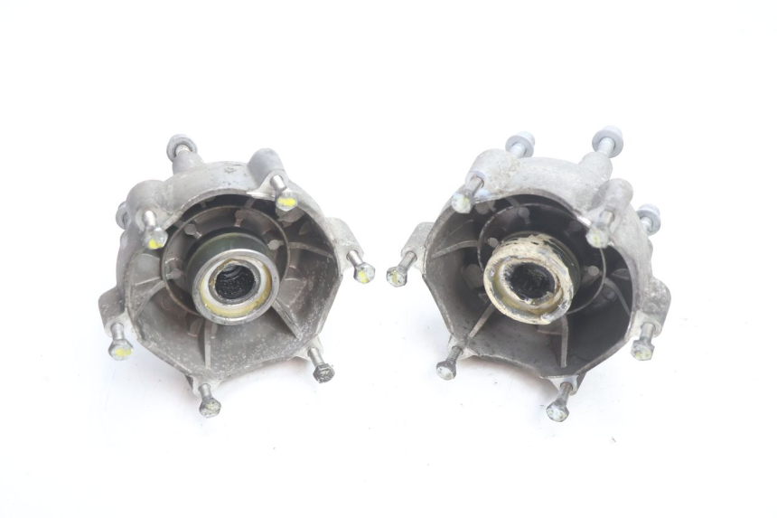 photo de CUBO DA RODA DIANTEIRA PIAGGIO MP3 LT 400 (2007 - 2012) - Vista principal