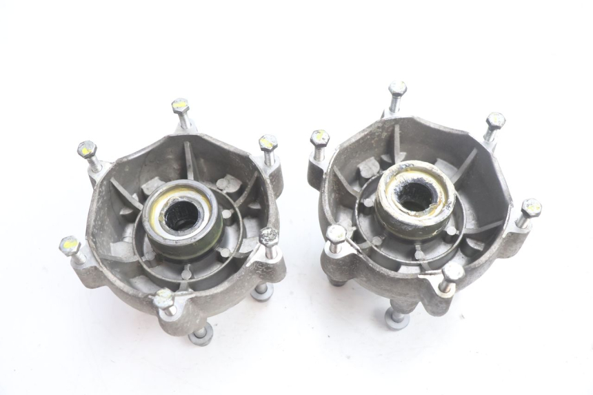 photo de CUBO DA RODA DIANTEIRA PIAGGIO MP3 LT 400 (2007 - 2012) - Zoom do estado de desgaste