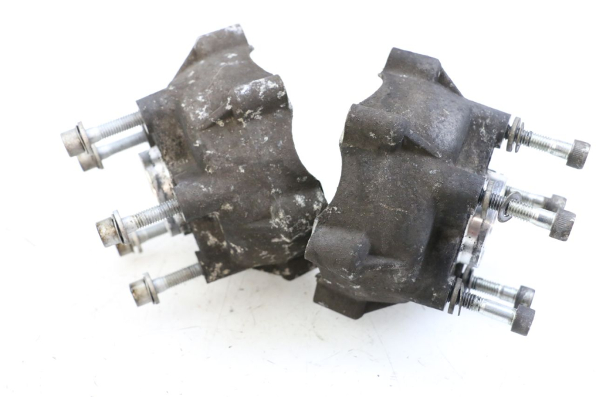 photo de CUBO DA RODA DIANTEIRA PIAGGIO MP3 125 (2006 - 2014) - Detalhe da peça