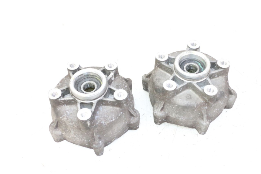 photo de CUBO DA RODA DIANTEIRA PIAGGIO MP3 500 (2014 - 2017) - Detalhe da peça