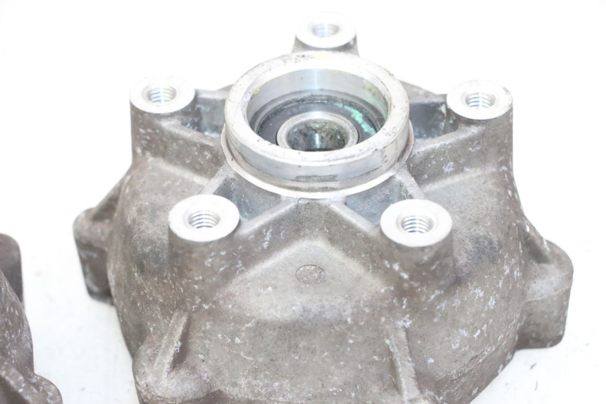 photo de CUBO DA RODA DIANTEIRA PIAGGIO MP3 500 (2014 - 2017) - Pontos de fixação