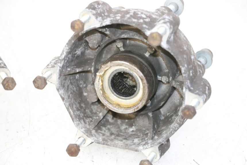 photo de CUBO DA RODA DIANTEIRA PIAGGIO MP3 RL 250 (2006 - 2010) - Estado da superfície