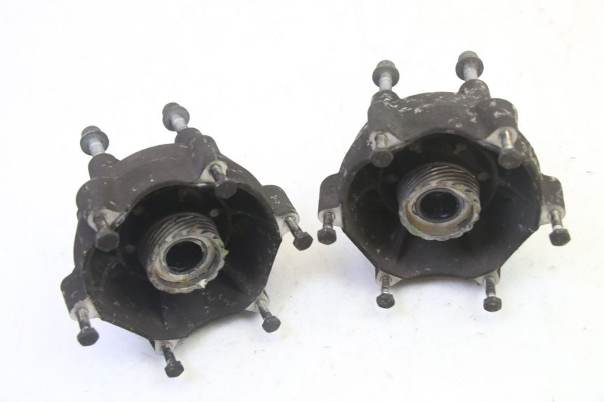 photo de CUBO DA RODA DIANTEIRA PIAGGIO MP3 125 (2006 - 2014) - Vista principal