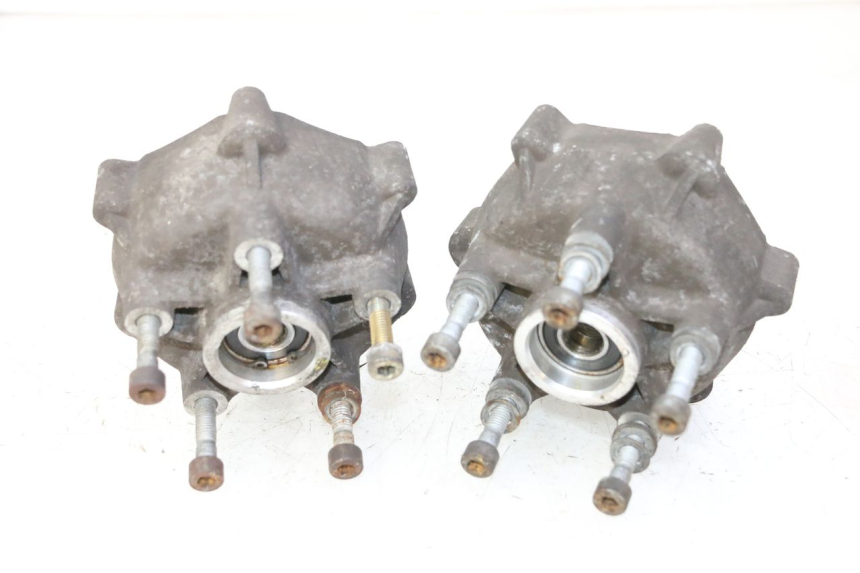 photo de CUBO DA RODA DIANTEIRA PIAGGIO MP3 RL 250 (2006 - 2010) - Outro ângulo de visão