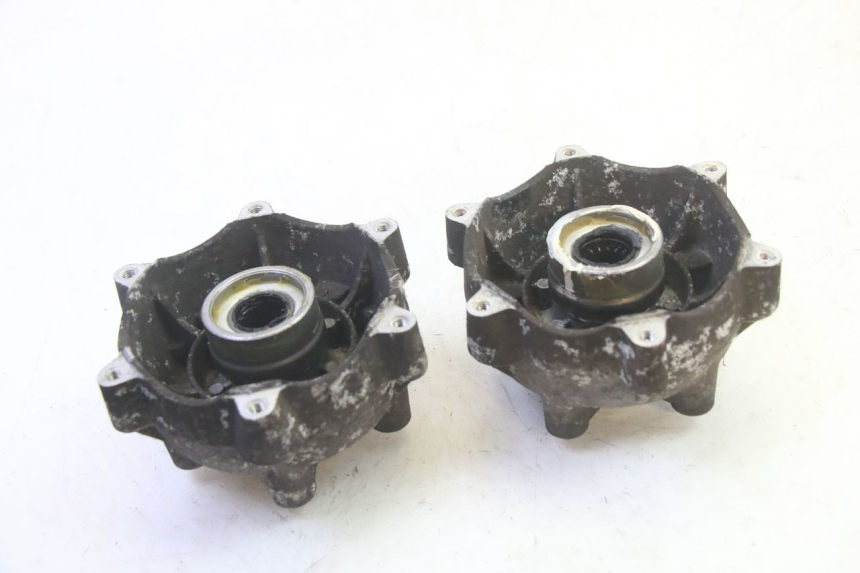 photo de CUBO DA RODA DIANTEIRA PIAGGIO MP3 RL 250 (2006 - 2010) - Detalhe da peça