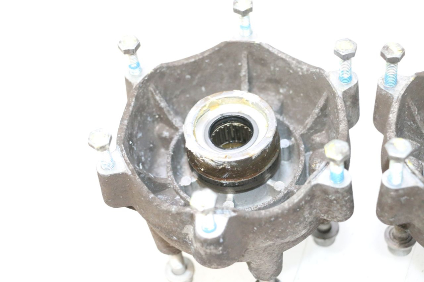 photo de CUBO DA RODA DIANTEIRA PIAGGIO MP3 500 (2011 - 2015) - Pontos de fixação