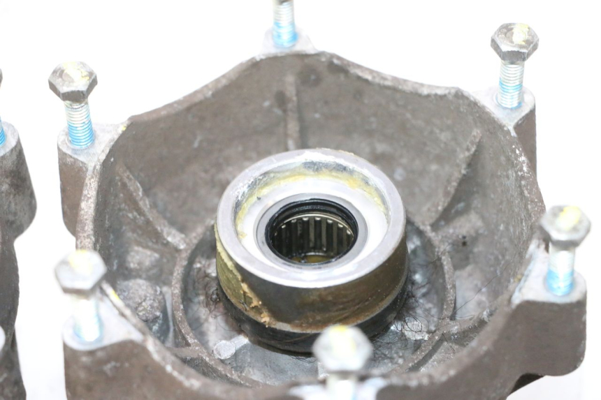 photo de CUBO DA RODA DIANTEIRA PIAGGIO MP3 500 (2011 - 2015) - Estado da superfície