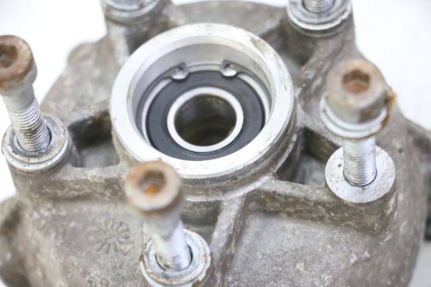 photo de CUBO DA RODA DIANTEIRA PIAGGIO MP3 LT 400 (2007 - 2012) - Zoom do estado de desgaste