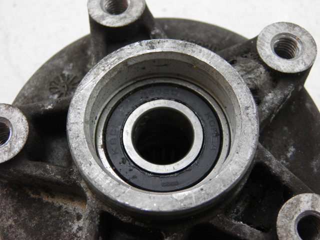 photo de CUBO DA RODA DIANTEIRA PIAGGIO MP3 RL 125 (2006 - 2014) - Detalhe da peça