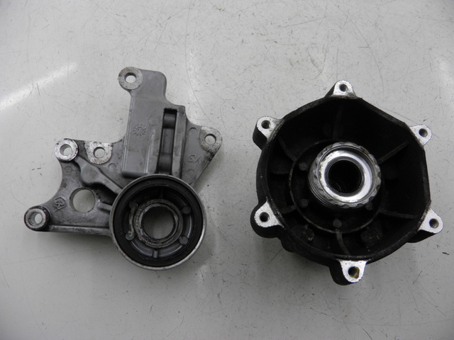 photo de CUBO DA RODA DIANTEIRA PIAGGIO MP3 RL 125 (2008 - 2009) - Vista principal
