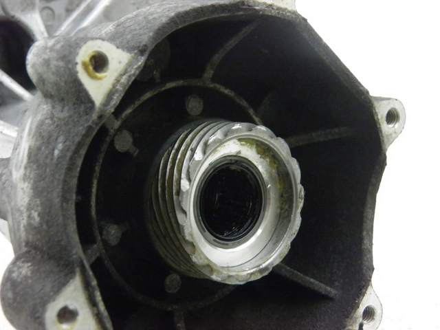 photo de CUBO DA RODA DIANTEIRA PIAGGIO MP3 RL 125 (2008 - 2009) - Detalhe da peça