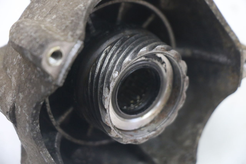 photo de CUBO DA RODA DIANTEIRA PIAGGIO VESPA S 2T 50 (2007 - 2014) - Detalhe da peça
