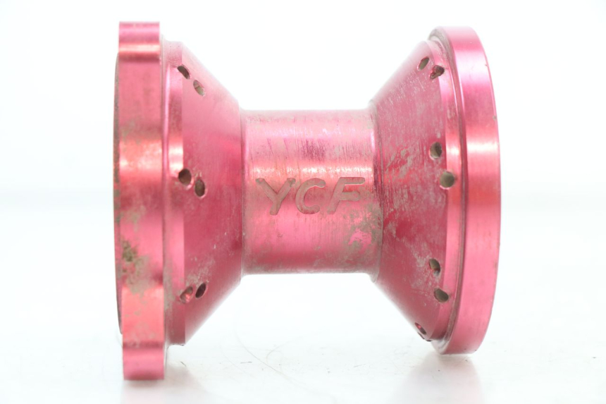 photo de CUBO DA RODA DIANTEIRA YCF PIT BIKE 125 (2010 - 2018) - Vista principal