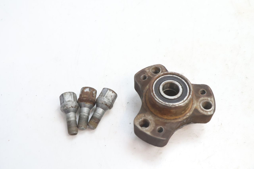 photo de CUBO DA RODA DIANTEIRA PEUGEOT SPEEDFIGHT LC 50 (1996 - 2002) - Ampliação técnica