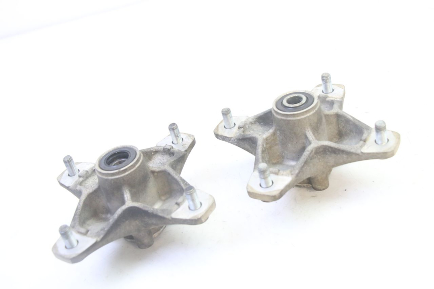 photo de CUBO DA RODA DIANTEIRA YAMAHA YFM R RAPTOR 250 (2008 - 2014) - Zoom do estado de desgaste