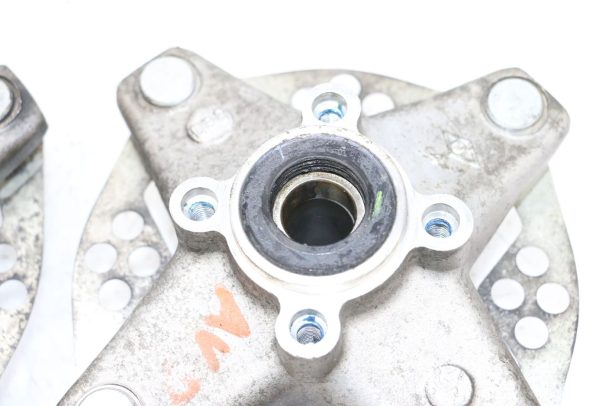 photo de CUBO DA RODA DIANTEIRA YAMAHA YFM R RAPTOR 250 (2008 - 2014) - Zoom do estado de desgaste