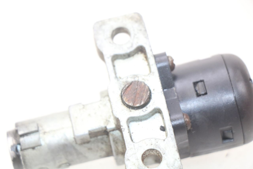 photo de NEIMAN YAMAHA BW'S 50 (1999 - 2003) - Pontos de fixação