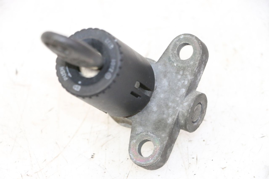 photo de NEIMAN APRILIA ETX 125 (1998 - 2002) - Pontos de fixação