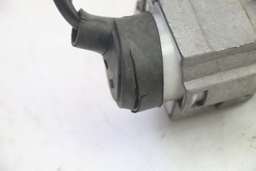 photo de NEIMAN SYM FIDDLE 3 III 125 (2014 - 2020) - Pontos de fixação