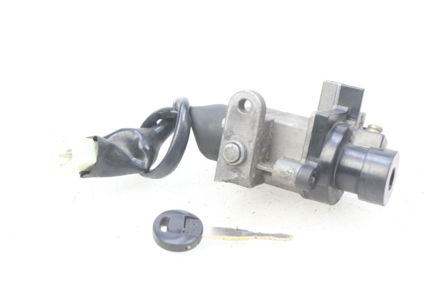 photo de CHAVE DE IGNIÇÃO PEUGEOT KISBEE 4T 50 (2010 - 2017) - Outro ângulo de visão