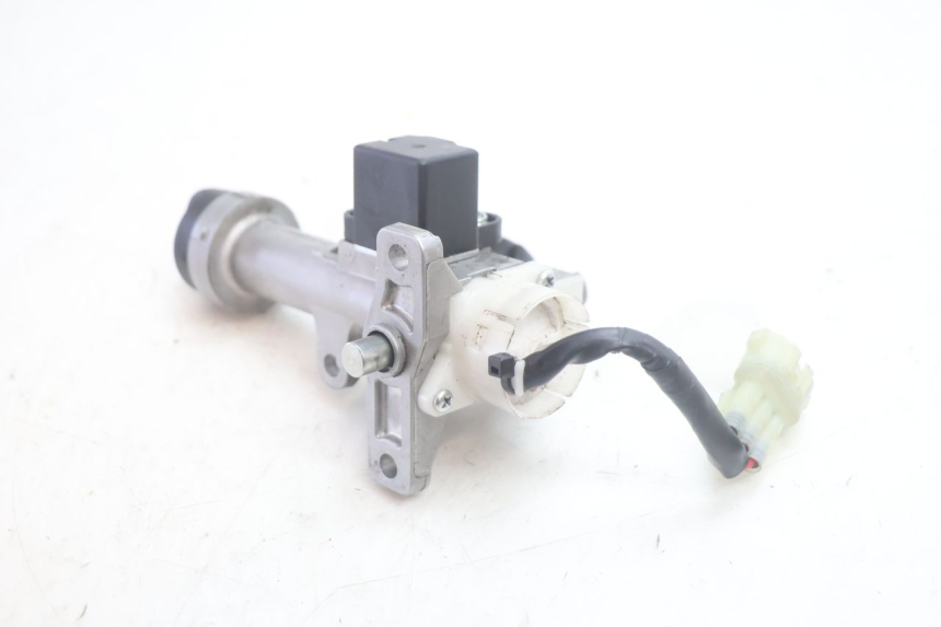 photo de NEIMAN PIAGGIO MP3 HPE 530 (2022 - 2026) - Vista geral