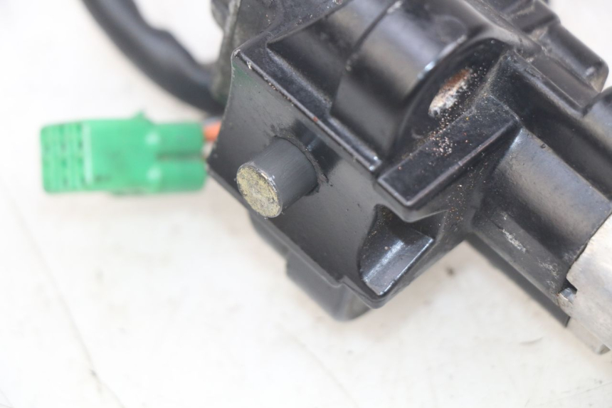 photo de NEIMAN SUZUKI SV N 650 (1999 - 2002) - Detalhe da peça