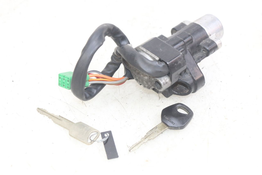 photo de NEIMAN SUZUKI SV N 650 (1999 - 2002) - Ampliação técnica