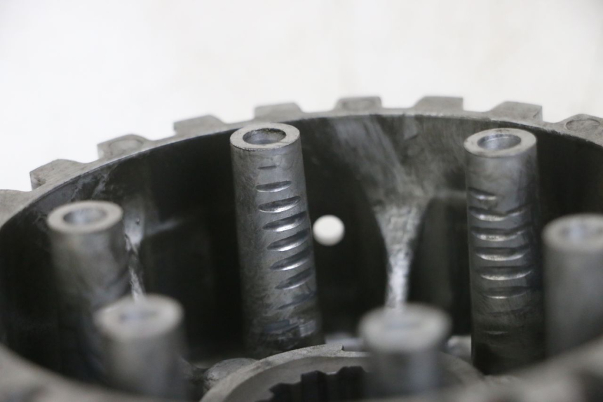 photo de PORCAS DE EMBREAGEM YAMAHA TDM ABS 900 (2002 - 2014) - Outro ângulo de visão