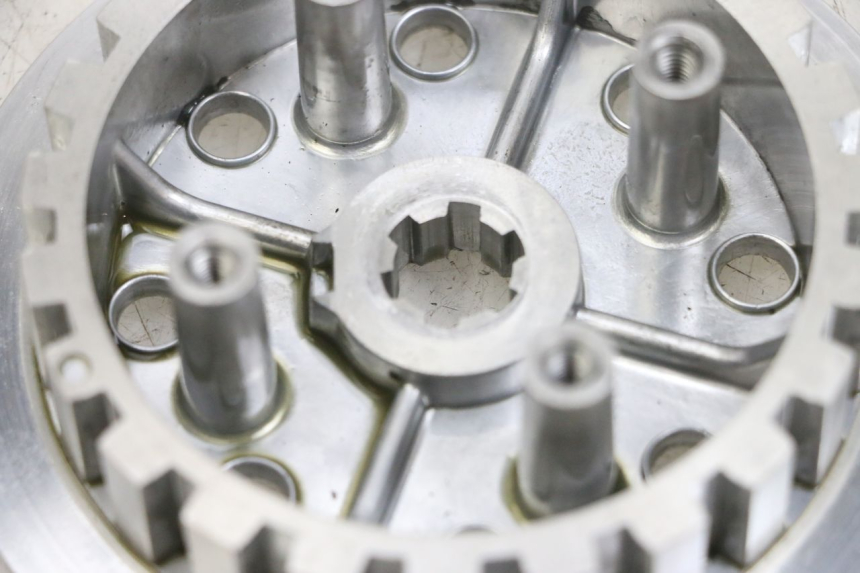 photo de PORCAS DE EMBREAGEM KSR TR SM 50 (2015 - 2018) - Pontos de fixação