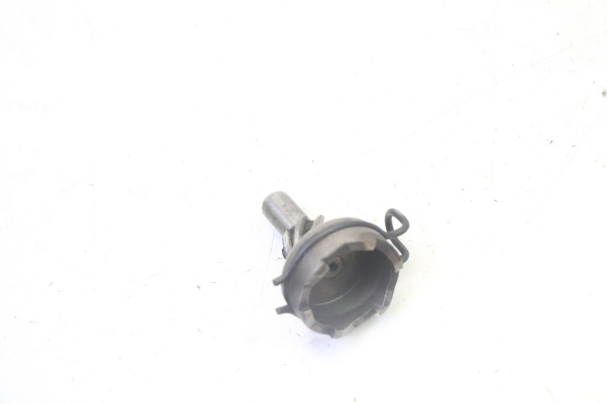 photo de EIXO DO KICK PEUGEOT KISBEE 4T 50 (2018 - 2022) - Outro ângulo de visão